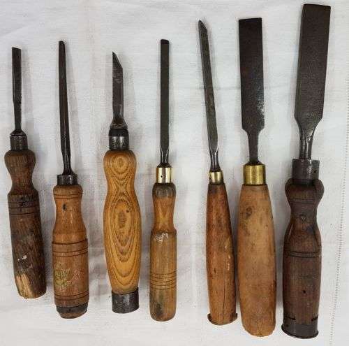 VINTAGE CHISEL COLLECTION.