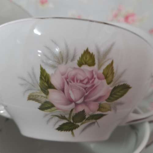 Set of six SOUP bowls  GRINDLEY ENGLAND