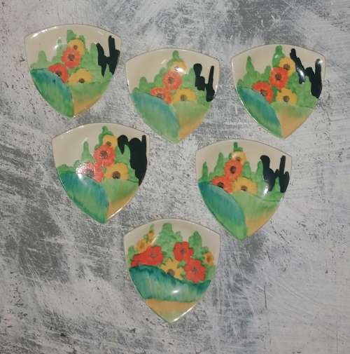 Clarice Cliff (Bizarre) Bon Bon Set 7 Piece