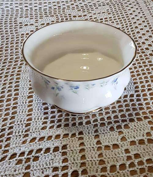 Memory Lane Royal Albert Sugar Bowl