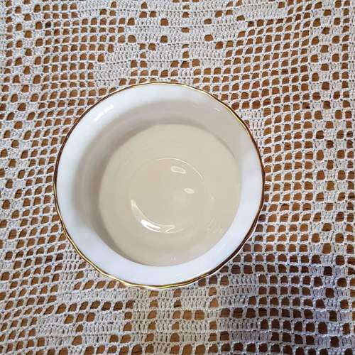 Memory Lane Royal Albert Sugar Bowl