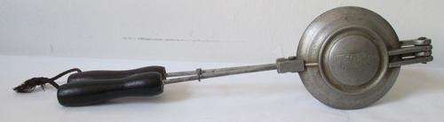 Vintage Jaffle Iron