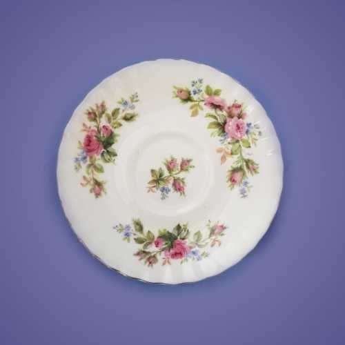 Royal Albert `Moss Rose` Trio