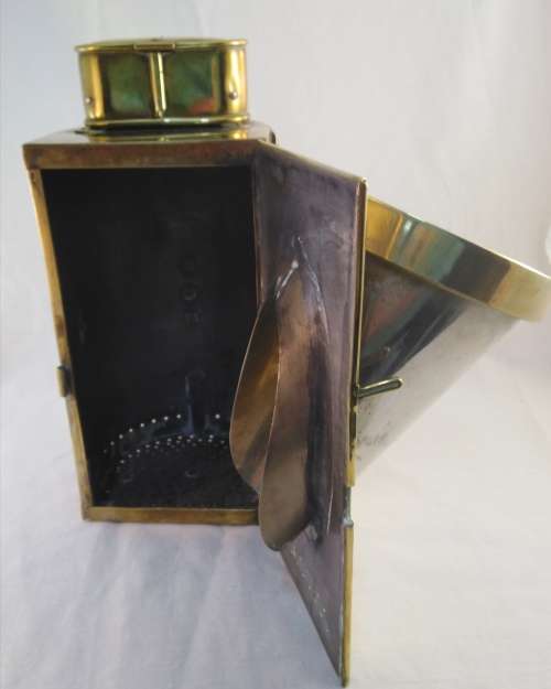 SHIPS LAMP IN SOLID BRASS  G. BOCOCK & CO LTD 1942 BIRMINGHAM