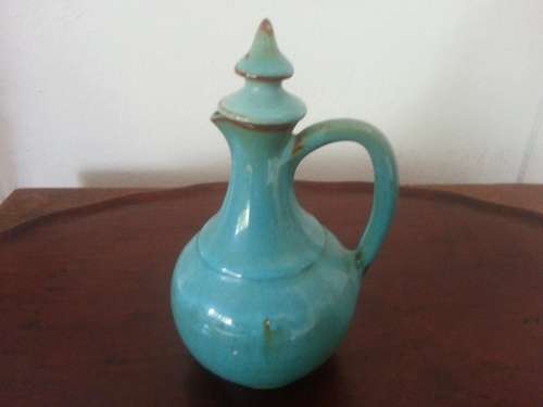 Linn Ware miniature lidded condiment jar with handle-circa 1940