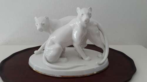 Art Deco Hutschenreuther German/Bavarian  porcelain double panther figural group circa 1930's