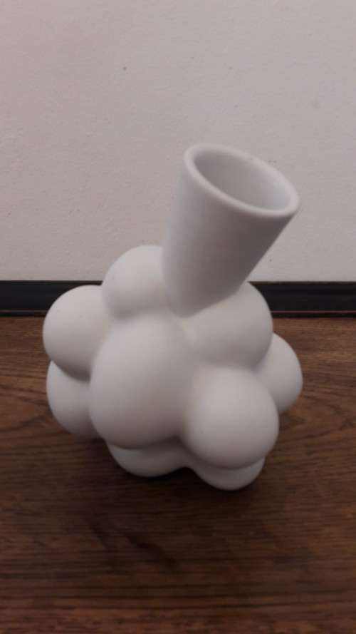 Highly collectible Dutch post modern Egg vase by Marcel Wanders  for studio Moooi circa 1990's
