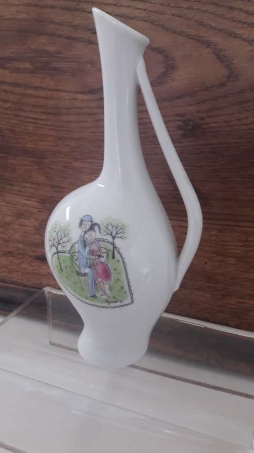 Rare Rosenthal Pregnant Louise  vase decorated with Lovers by Raymond Peynet circa 1956
