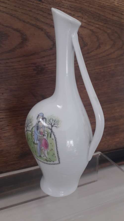 Rare Rosenthal Pregnant Louise  vase decorated with Lovers by Raymond Peynet circa 1956