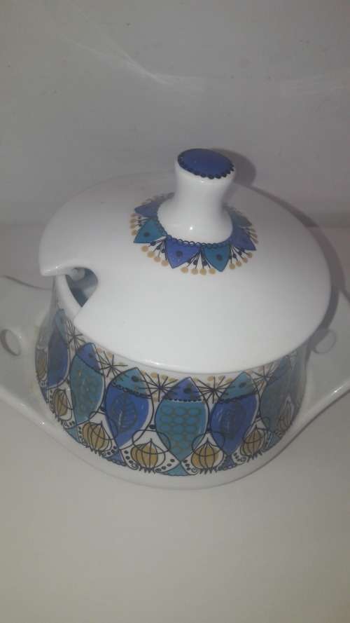 Collectible Scandinavian Figgjo Flint tureen in Clupea pattern 1960s