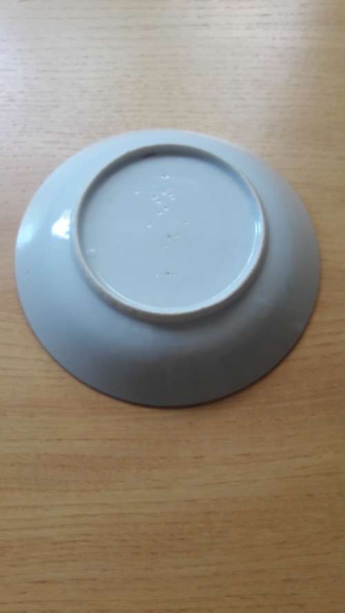 Chinese Nanking Export porcelain tea bowl and saucer 18th Century