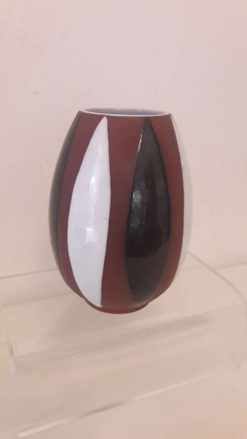 Scandinavian  Danish studio pottery vase by Edith Nielsen 1950`s