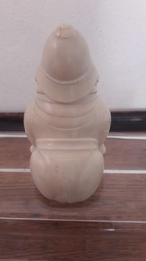 Collectible John Biccard sculpture " Bobby " Bulldog Policeman circa 1970's/80's