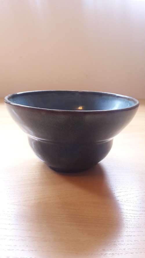 Collectible Linn Ware studio ceramic bowl in deep blue glaze circa 1940's/50's