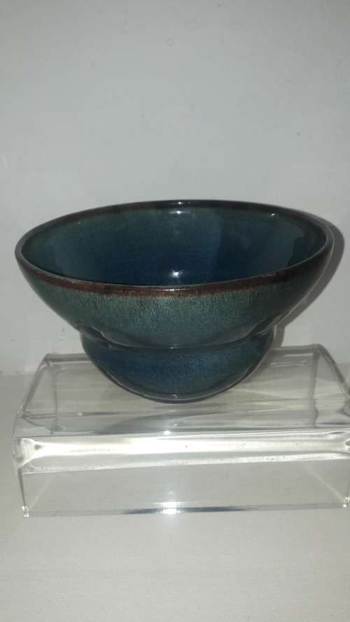 Collectible Linn Ware studio ceramic bowl in deep blue glaze circa 1940's/50's