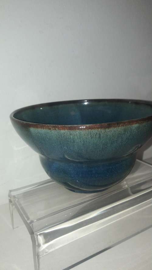 Collectible Linn Ware studio ceramic bowl in deep blue glaze circa 1940's/50's