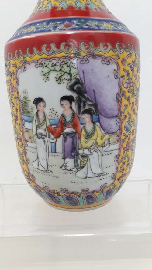 Unusual Chinese yellow ground famille rose style porcelain vase Qing dynasty Qianlong mark