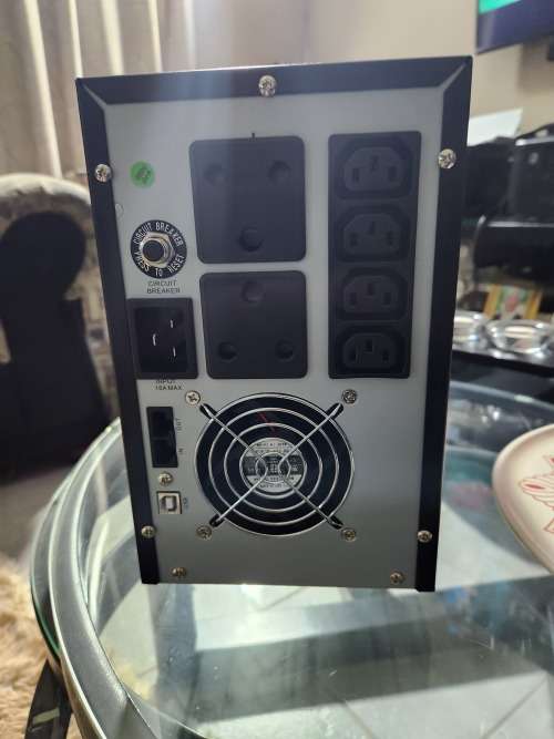 RCT 3000VAS (1800 Watts) Line-Interactive UPS