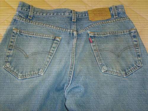 MENS LEVI  505 REGULAR FIT STRAIGHT LEG JEANS - SIZE W 33 L 30 - SECOND HAND