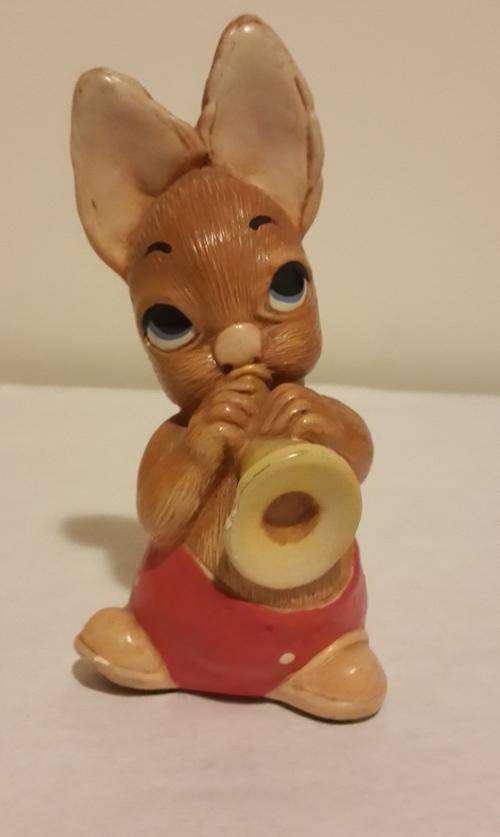 Gorgeous Pendelfin "Phumf"