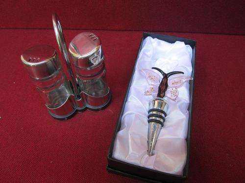 Charming Butterfly Cork Stopper & Salt and Pepper Cruet Set!
