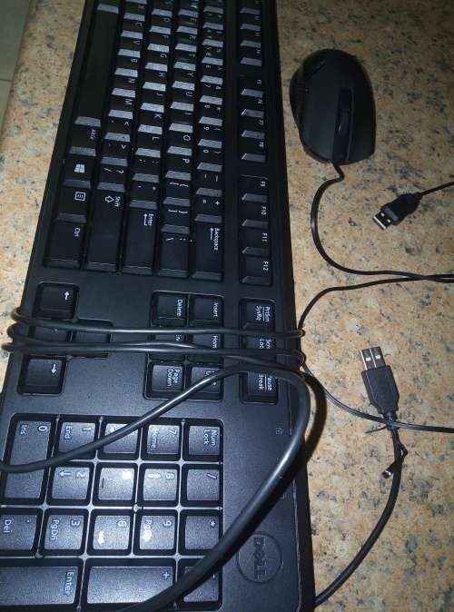 DELL KEYBOARD AND TREND TECH MOUSE COMBO