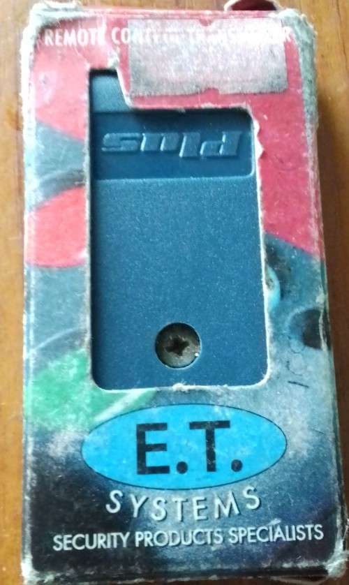 E.T SYSTEMS PROGRAMMABLE REMOTE CONTROL