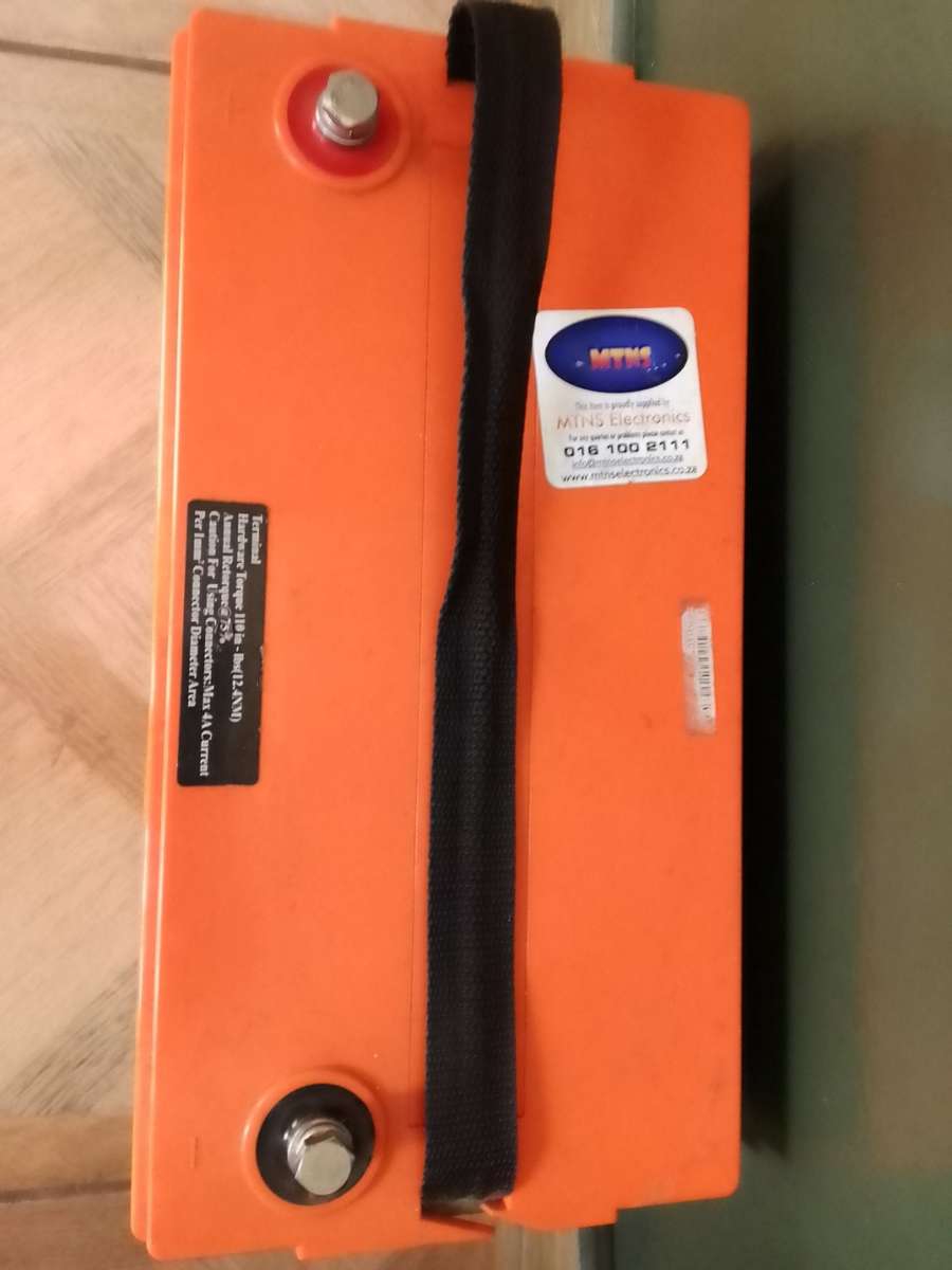 100AH 12 V HOSELECT GEL BATTERY