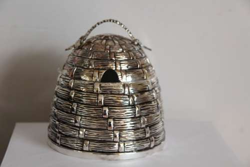 Silver Plated Bee Hive honey Pot by Godinger