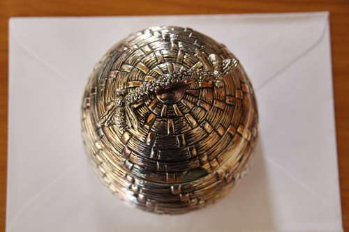 Silver Plated Bee Hive honey Pot by Godinger