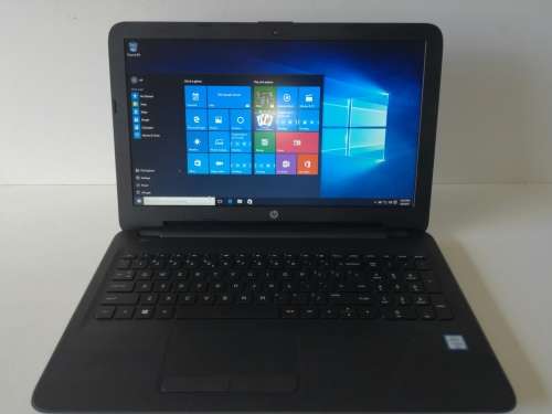 *9.9/10 Condition*IN WARRANTY*IMMACULATE*LATEST SKYLAKE 6TH GEN i5*HP 250 G5*DDR4*AMD RADEON R5*