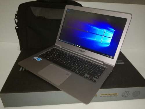 *ZENBOOK*BRAND NEW CONDITION*7th Generation*ASUS Zenbook UX330ua i5-7500*256GB SSD*4GB LPDDR3*