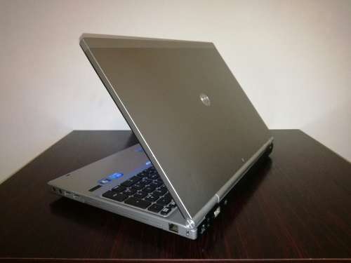 *Military Spec*HP ELITEBOOK 8560P*i7-2620M*RADEON 6470M GRAPHICS*HD+WVA*500GB HDD*
