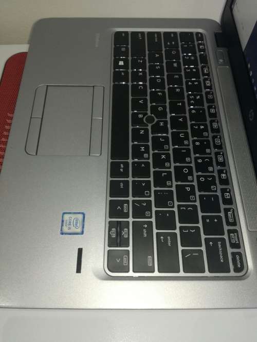 *Stunning&Fast*HP ELITEBOOK 820 G3*i5-6200U*WARRANTY2019*HD*128GB SSD*4gb DDR4*BANG/OLUFSEN