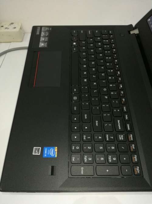 *Brand new Condition*LENOVO E50*i5-5200U*5th Generation i5*15.6" HD Anti glare display*500GB HDD*