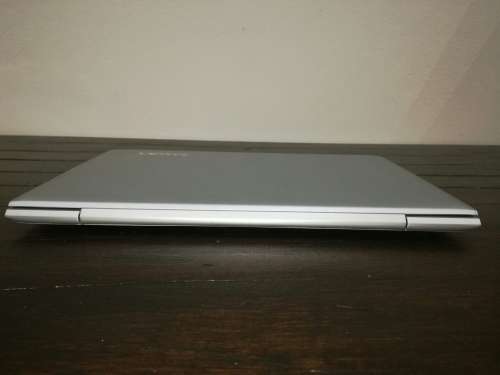 *Best laptop on Auction*R35000 RETAIL!*NEW 7TH GEN i7*Lenovo Ideapad 510S*i7-7500U*RADEON GRAPHICS*