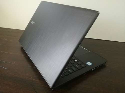 MONSTROUS 6TH GEN i7 BEAUTY*ACER TRAVELMATE P259*256GB SSD*8GB DDR4*256GB SAMSUNG SSD*