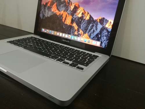 *ULTIMATE APPLE MACBOOK PRO (i7) 8.1*13.3"Intel Core i7*DVD*8GB RAM*256GB SSD*i7-2620m*LED TFT*