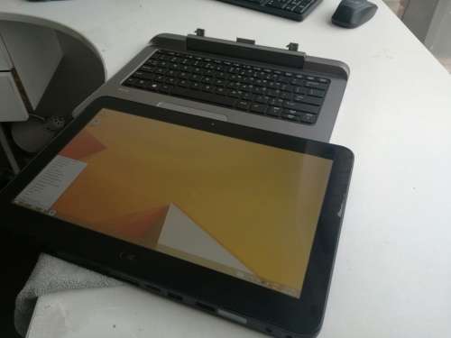 HP PRO X2 612**i5-4202Y**HD**TOUCHSCREEN**4GB**128GB SSD**