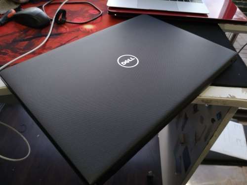 *7TH GEN i7 GAMING*7th GEN i7*DELL VOSTRO 3568*i7-7500U*8GB DDR4*RADEON R5*256GB SSD*