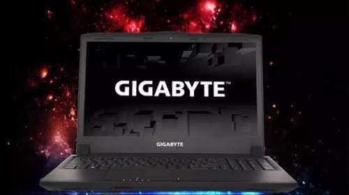 GIGABYTE GAMER!*17.3" BEAST*GIGABYTE Q1742**NVIDIA GT640M*8GB RAM*240GB SD*SOUND BLASTER*