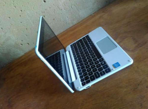 ***AS NEW***NUBOOK BY YEKANI*TOUCHSCREEN*2GB DDR3L*QUAD CORE*INTEL ATOM Z3735F*7TH GEN*32GB SSD*