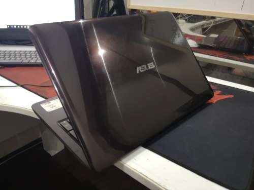 ***THE X SERIES***ASUS X556U*i5-6200u*500GB*HD DISPLAY*4GB DDR4*SONICMASTER*6TH GEN i5*