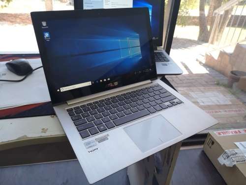 ***INCREDIBLE ULTRABOOK***TOUCHSCREEN***ASUS ZENBOOK i7*IPS FULL HD*256GB SSD*BACKLIT*8GB RAM*