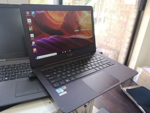 ***INCREDIBLE ULTRABOOK***ASUS ZENBOOK i5-6200U*IPS FULL HD*128GB SSD*10 HOURS BATTERY*