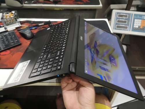 AS BRAND NEW Limited Edition!*7th GEN BEAUTY!*ACER ASPIRE315*i5-7200U*128GB/1000GB SSD*8GB*WARRANTY