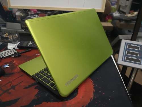 LIMITED EDITION**GAMING**TOSHIBA SATELLITE L50*i7-4700MQ*NVIDIA*QUAD CORE*750GB HDD*8GB RAM*DVD*