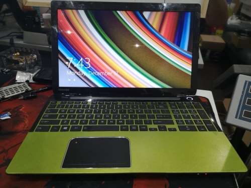 LIMITED EDITION**GAMING**TOSHIBA SATELLITE L50*i7-4700MQ*NVIDIA*QUAD CORE*750GB HDD*8GB RAM*DVD*