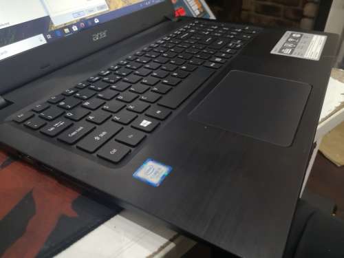 AS BRAND NEW Limited Edition!*7th GEN BEAUTY!*ACER ASPIRE315*i5-7200U*128GB/1000GB SSD*8GB*WARRANTY