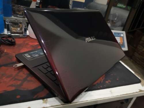 *Gaming Spec*ASUS FX550J*8GB RAM*240GB SSD*NVIDIA GTX850M*FULL HD*IPS*DVD*